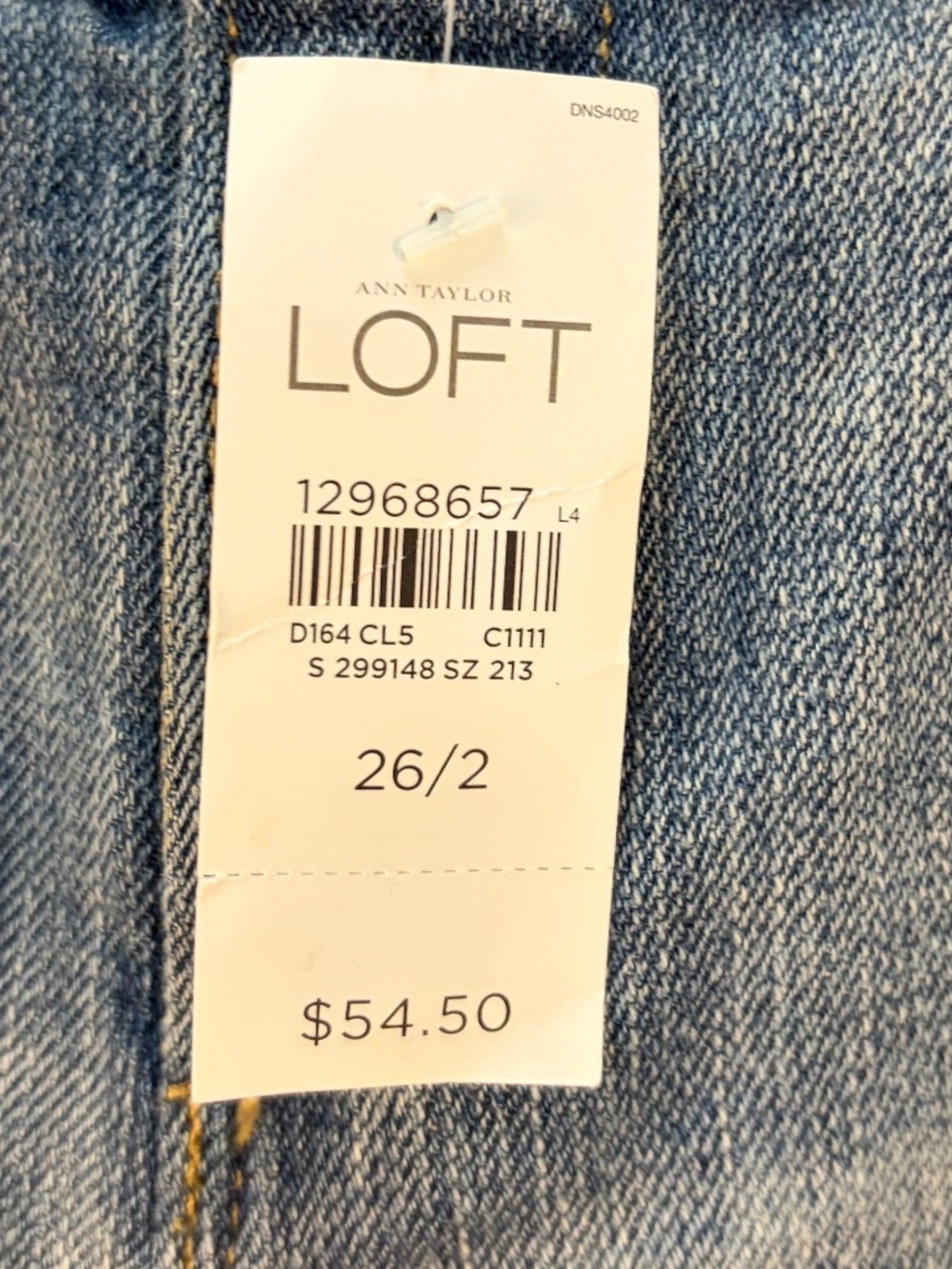 LOFT Distressed Denim Jean Shorts, color Blue size 26/2 (NWT) - Picture 8 of 10